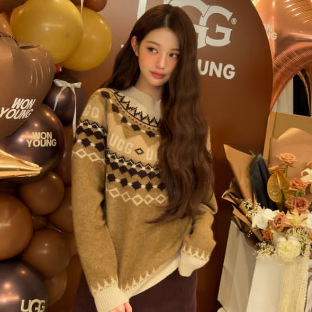Wonyoung gallery image