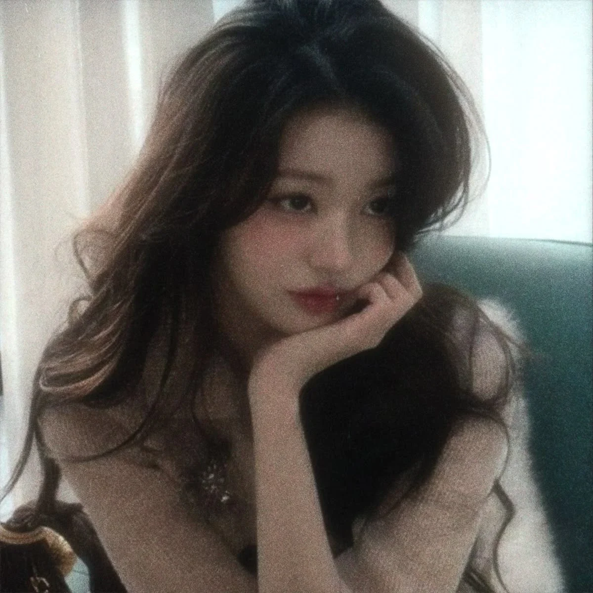 Wonyoung gallery image