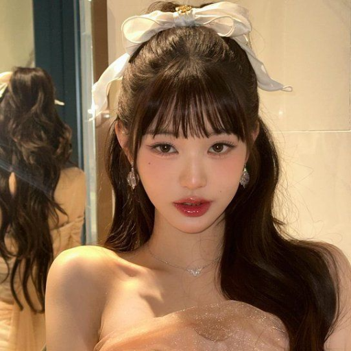 Wonyoung gallery image