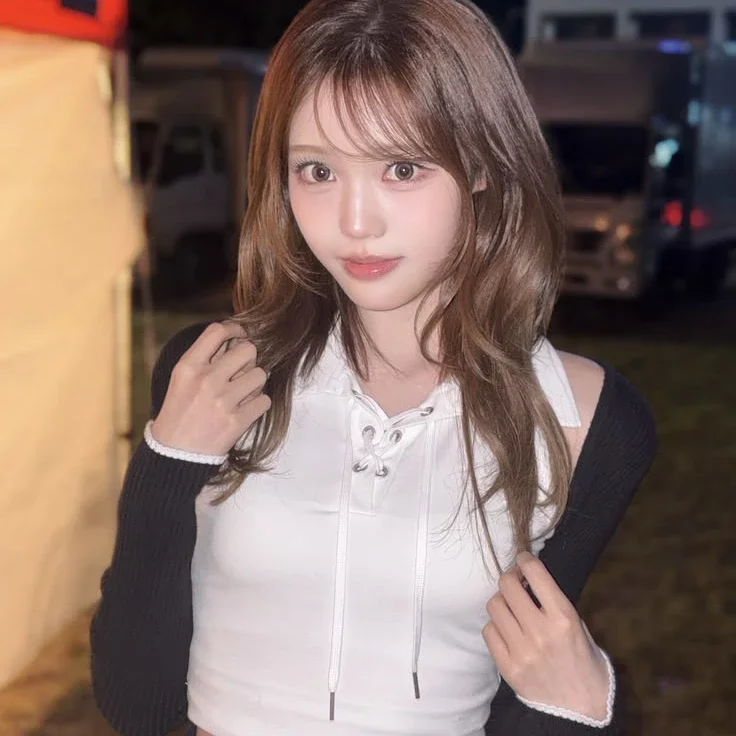 Jeong Saebi 갤러리 이미지