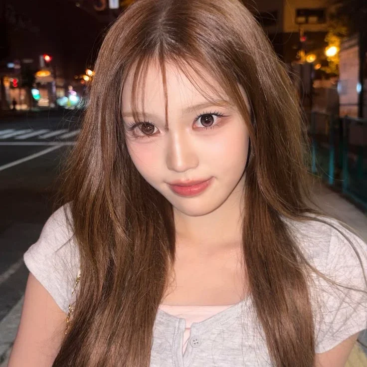 Jeong Saebi 갤러리 이미지