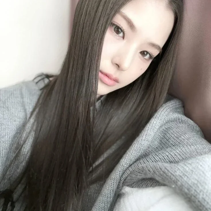 Mai gallery image
