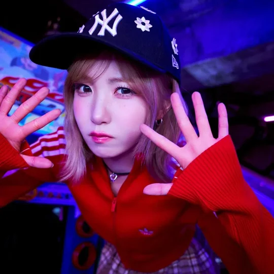 Hitomi 2