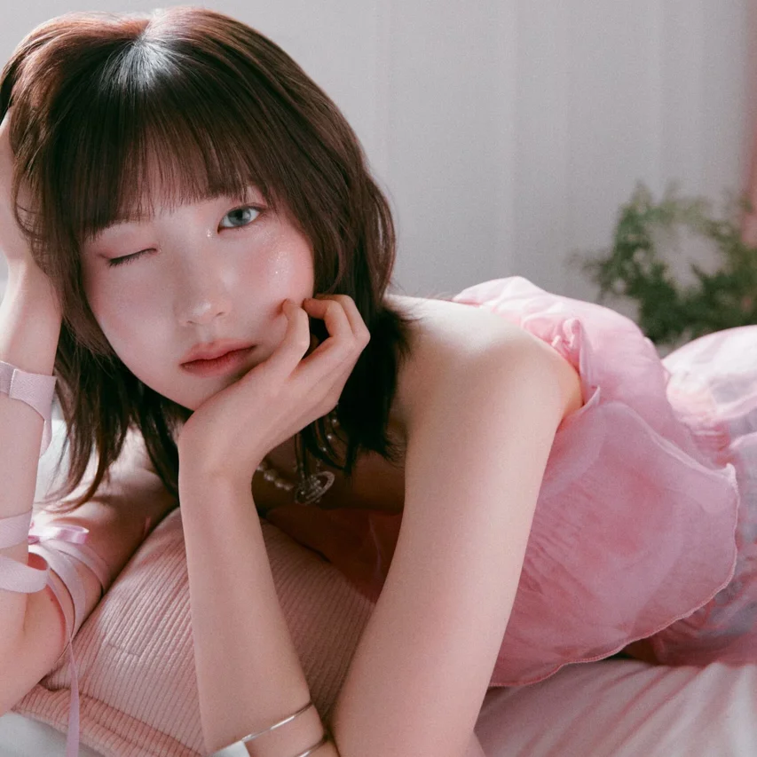 Hitomi 1