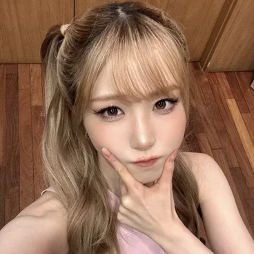 Hitomi