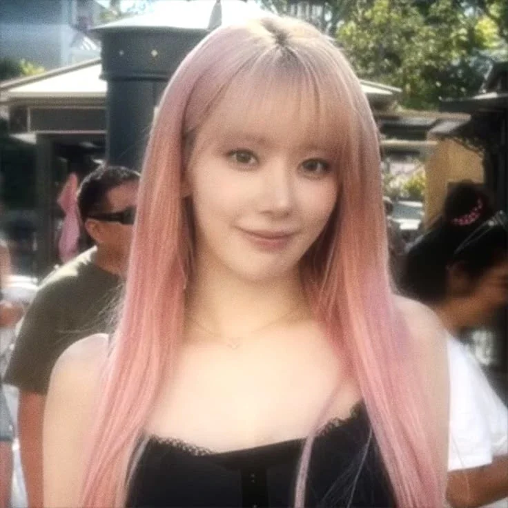 Sakura gallery image