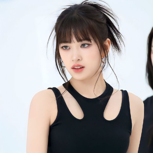 Imagen de la galería de Yujin