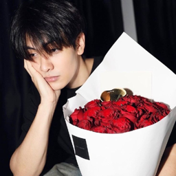 Joong gallery image