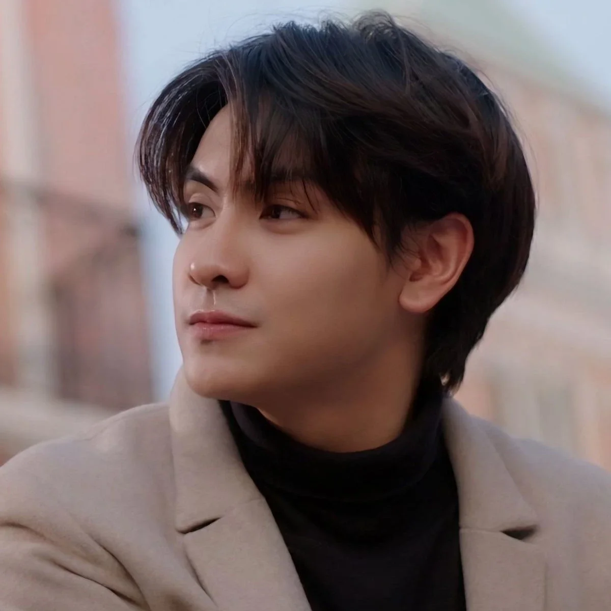 Joong gallery image