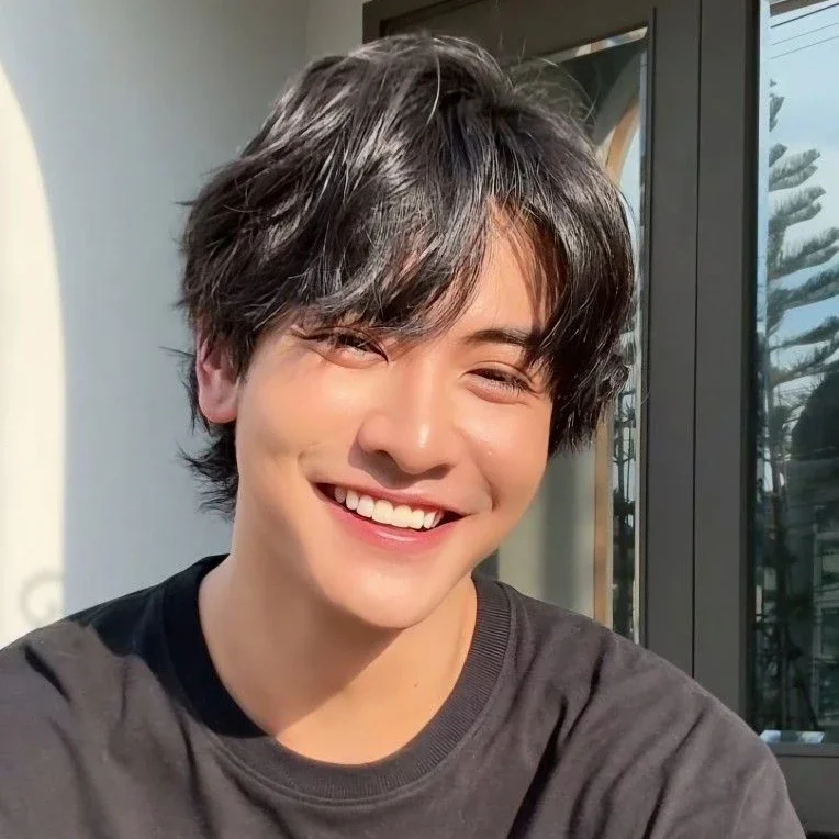 Joong gallery image