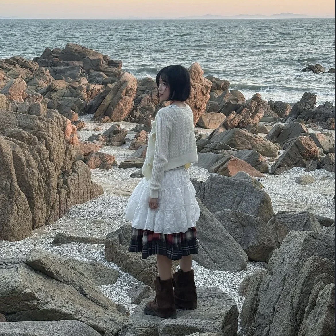 Jo Yuri gallery image