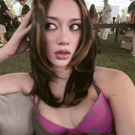 Megan gallery image