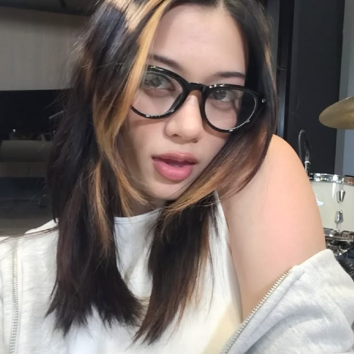 عکس گالری Megan