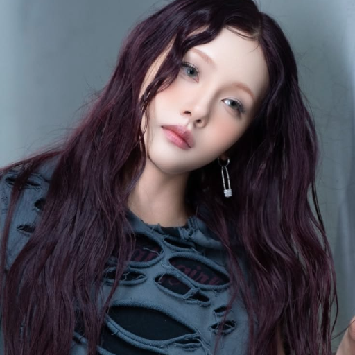 Son Juone 갤러리 이미지