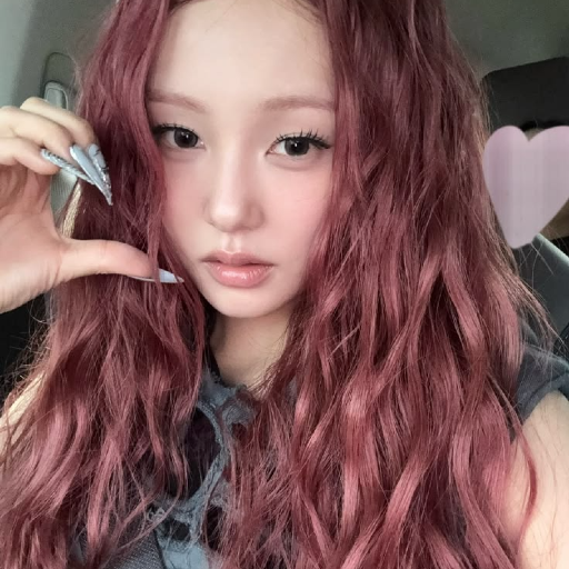 Son Juone 갤러리 이미지