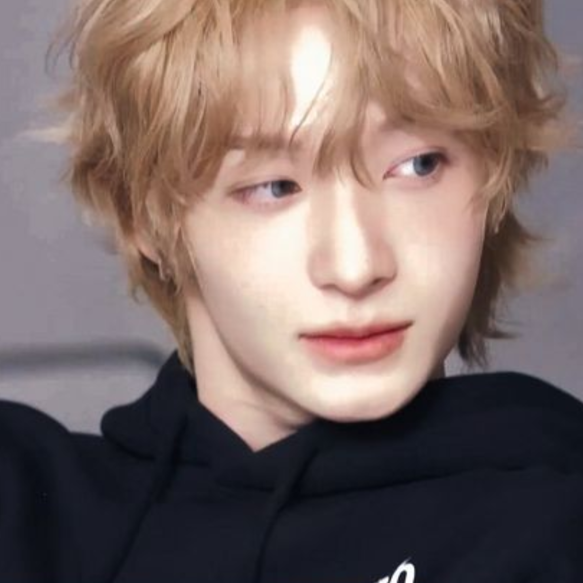 Larawan sa gallery ni Donghwa