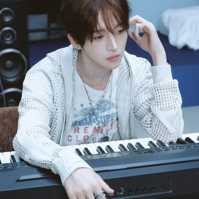Donghyeon 4