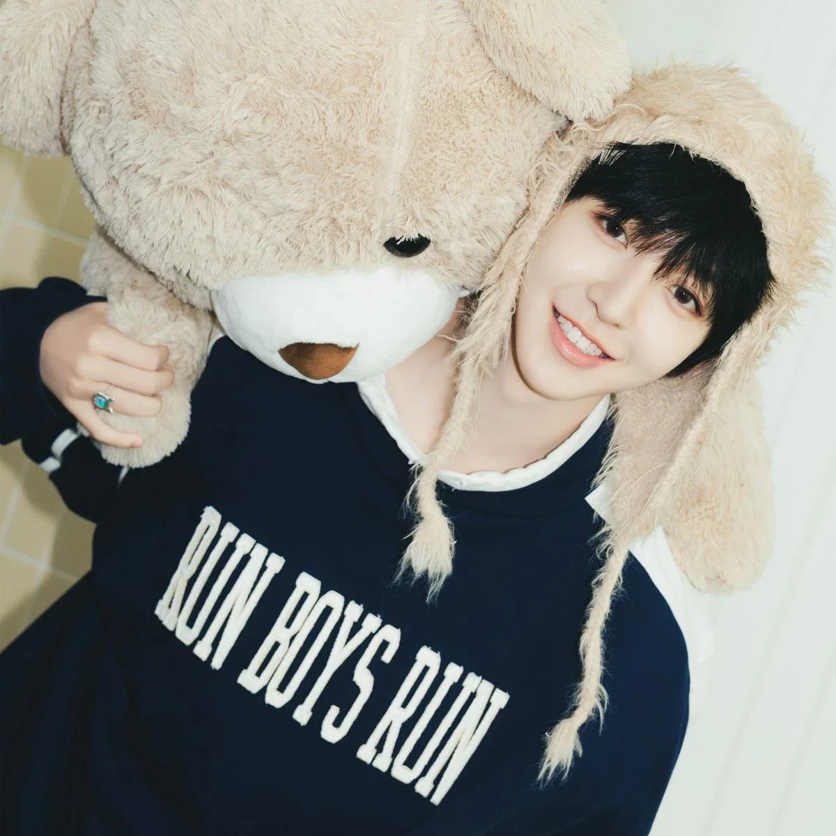 Donghyeon gallery image
