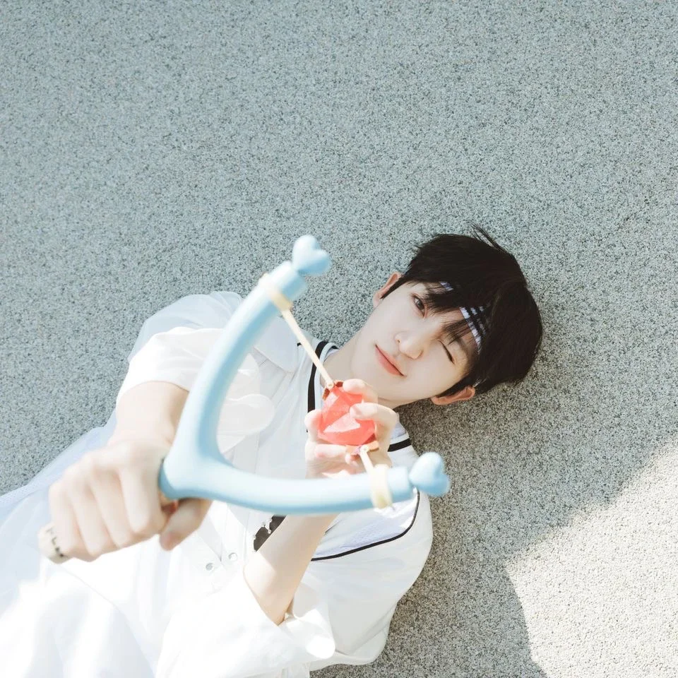 Donghyeon gallery image