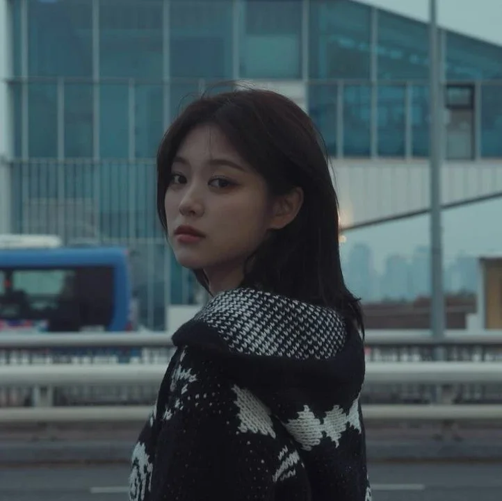 Hyunjin gallery image