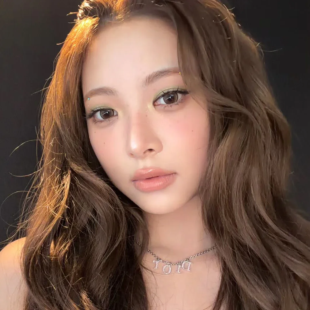 Eunchae gallery image