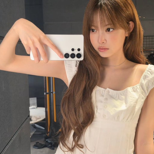 Eunchae 갤러리 이미지
