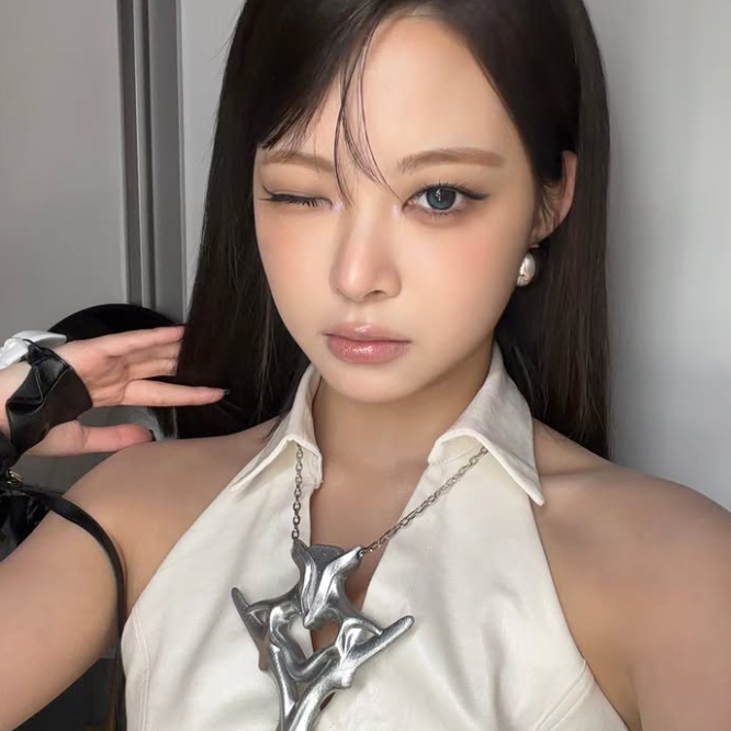 Eunchae 갤러리 이미지