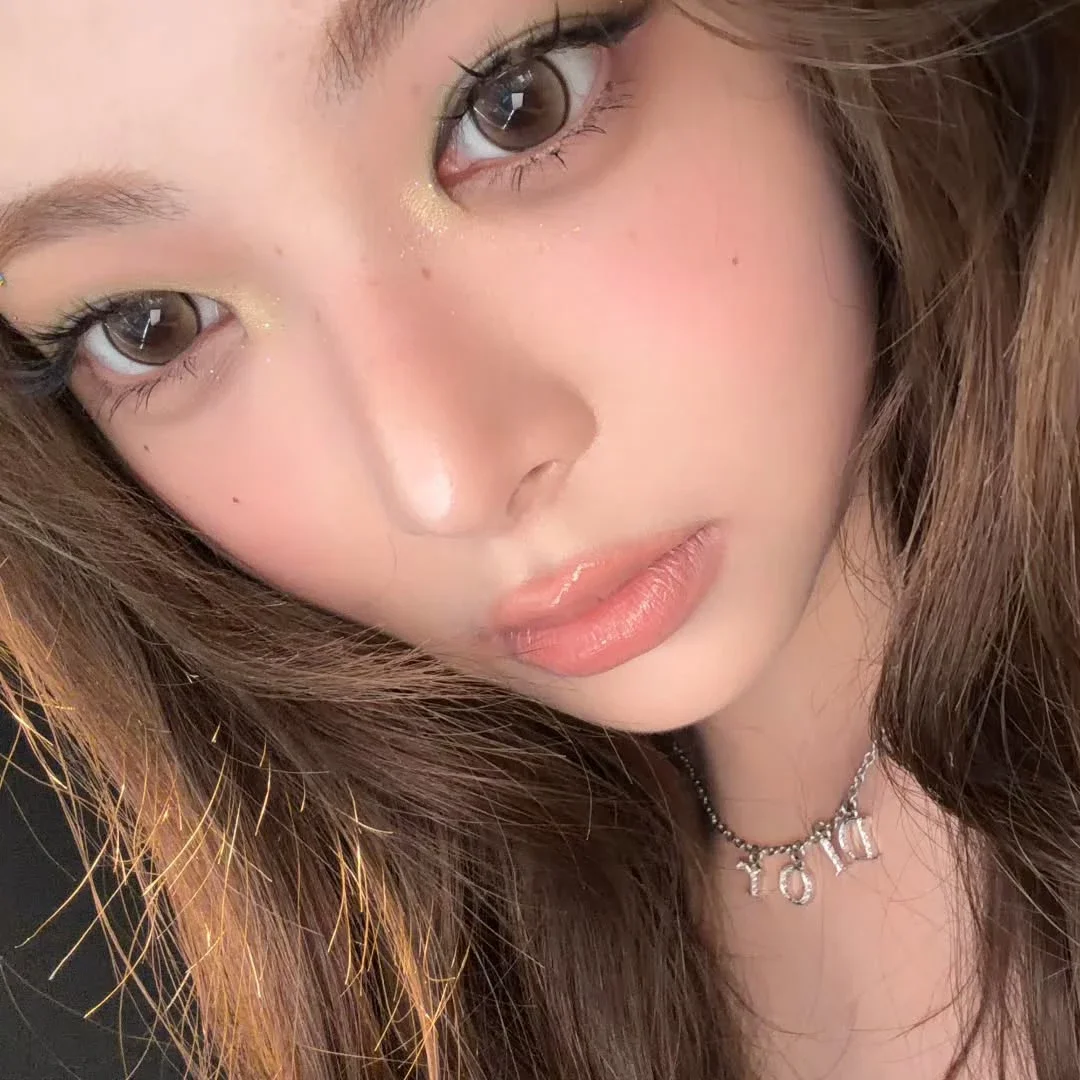 Eunchae gallery image