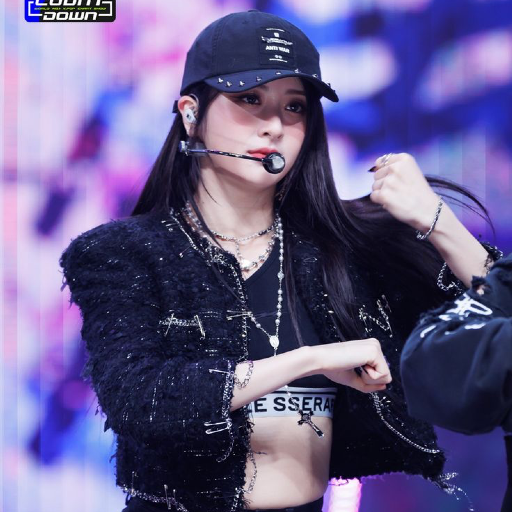 Huh Yunjin gallery image