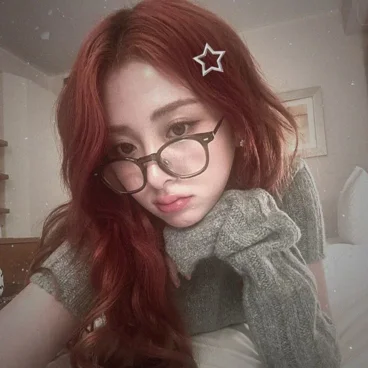 Huh Yunjin