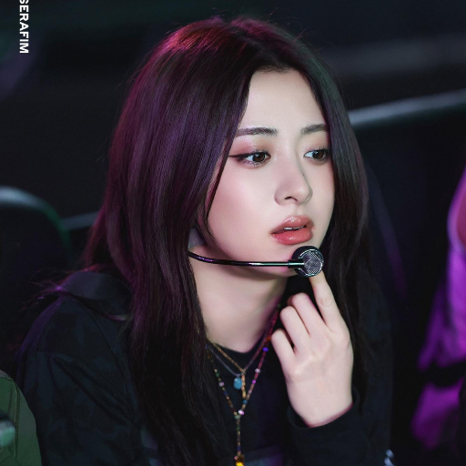 Huh Yunjin gallery image