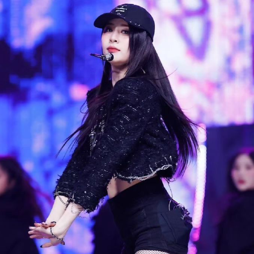 Huh Yunjin gallery image