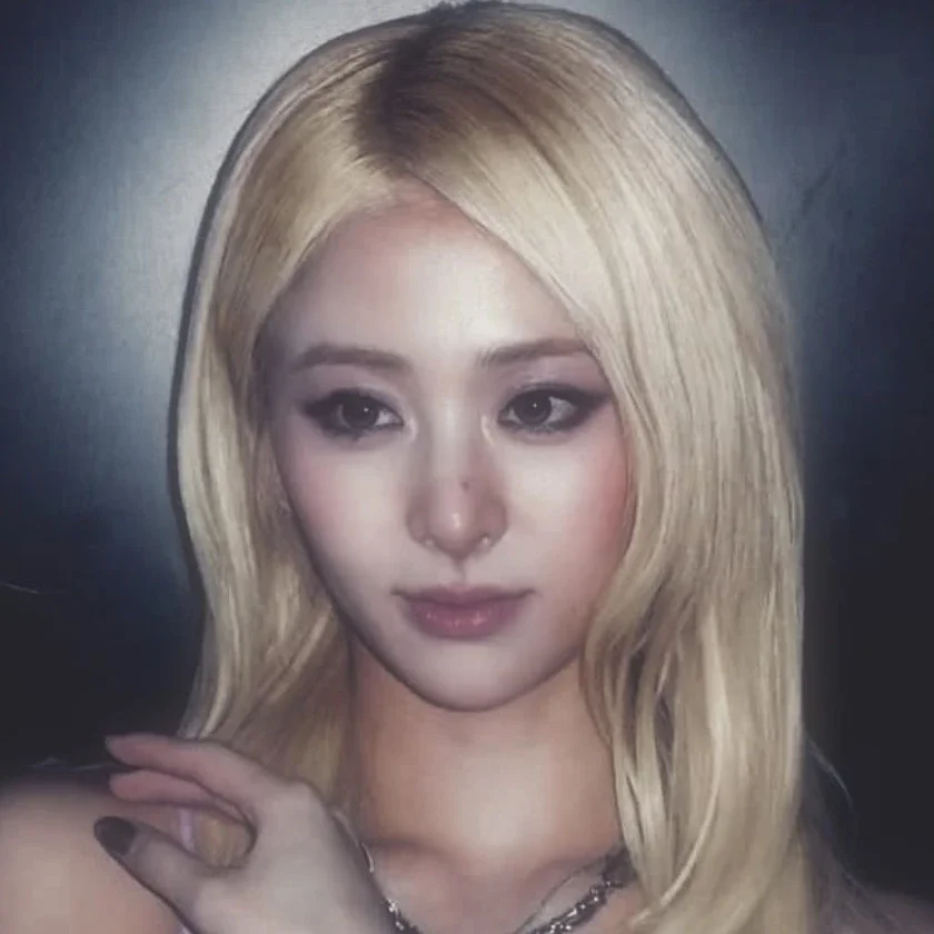 Huh Yunjin gallery image