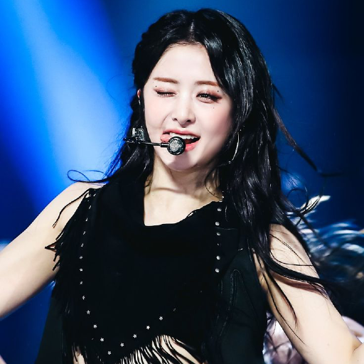 Huh Yunjin gallery image