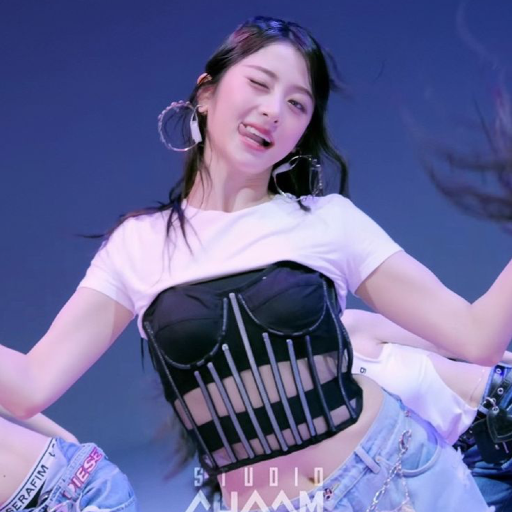 Huh Yunjin gallery image
