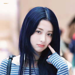 Huh Yunjin