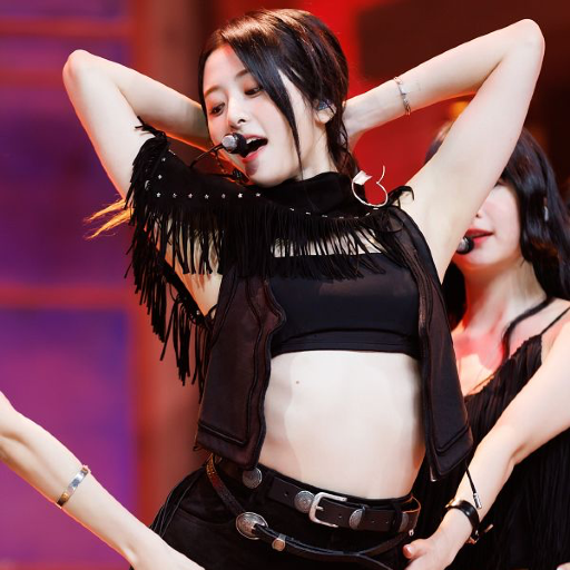 Huh Yunjin gallery image