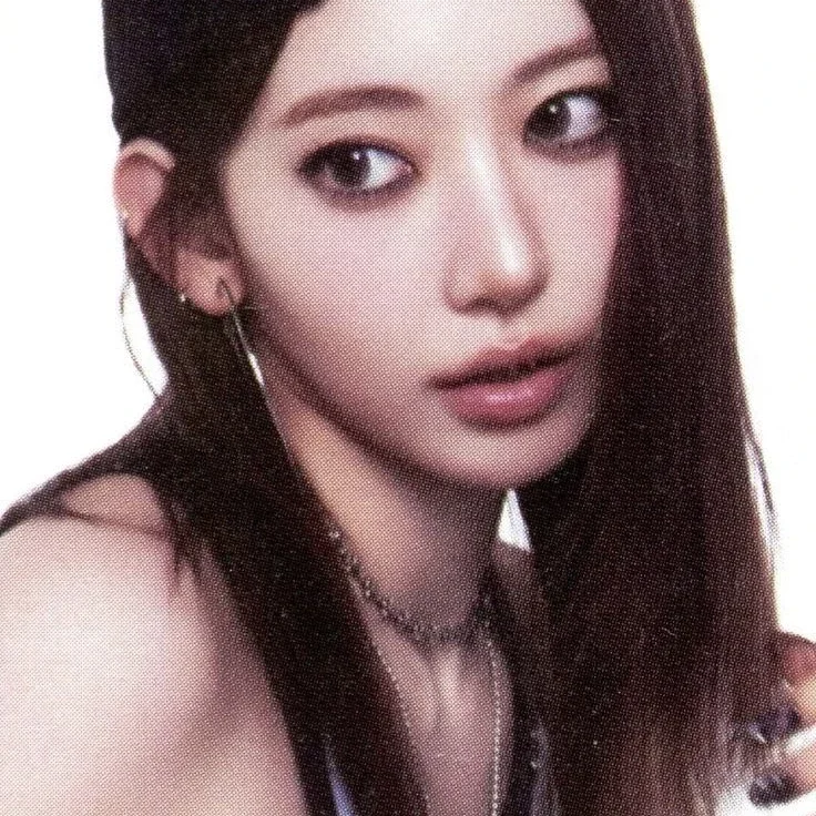 Sakura gallery image