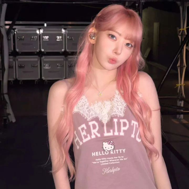 Sakura 4