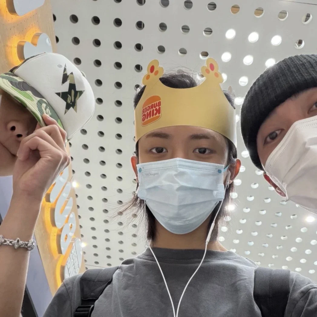 Woojin gallery image