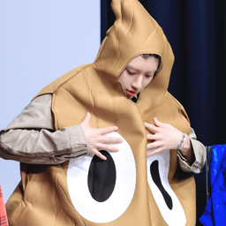 Woojin gallery image