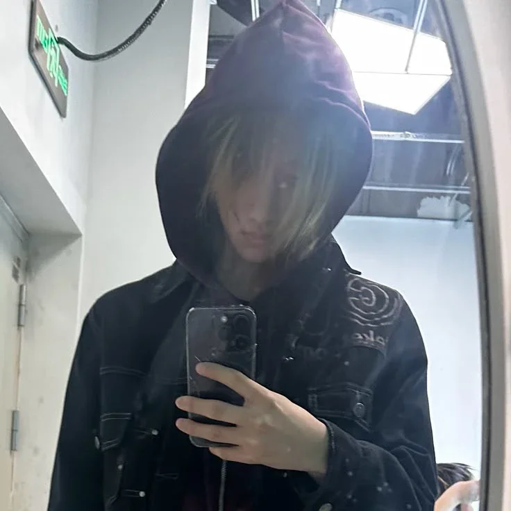 Woojin gallery image