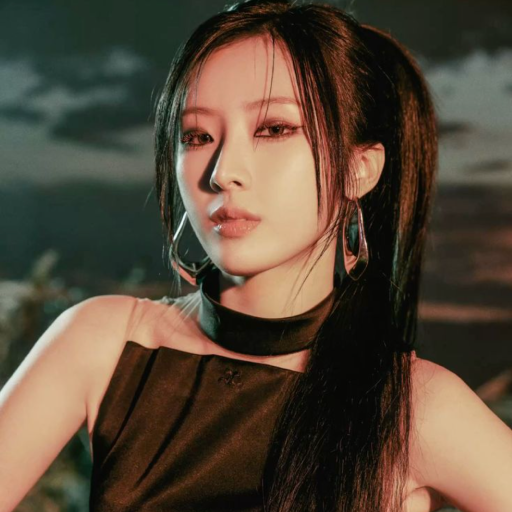 Haseul gallery image