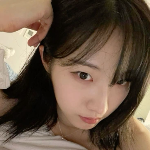 Haseul gallery image