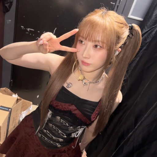Haseul gallery image