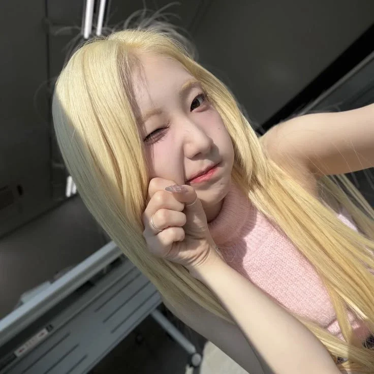 Yeojin gallery image