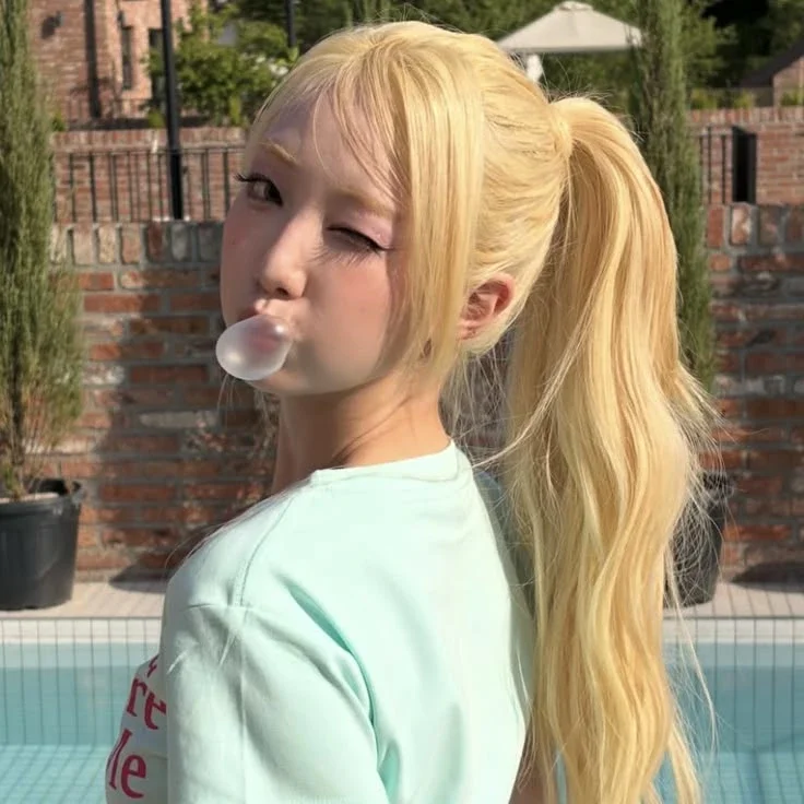Yeojin gallery image