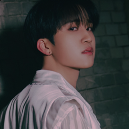 Jun Woo