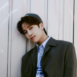 Jun Woo
