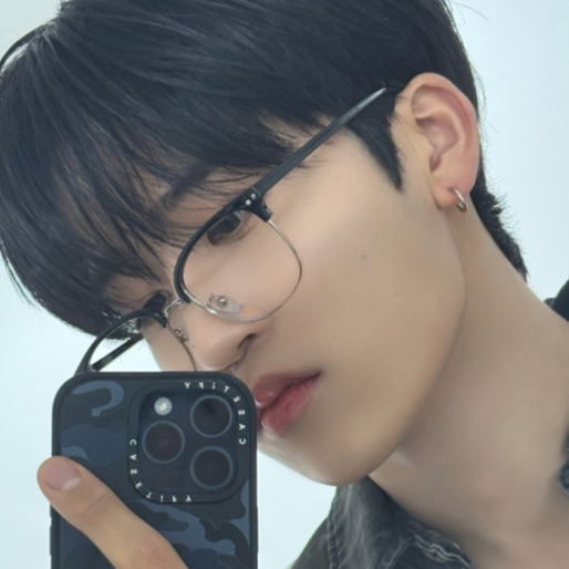 Jun Woo gallery image